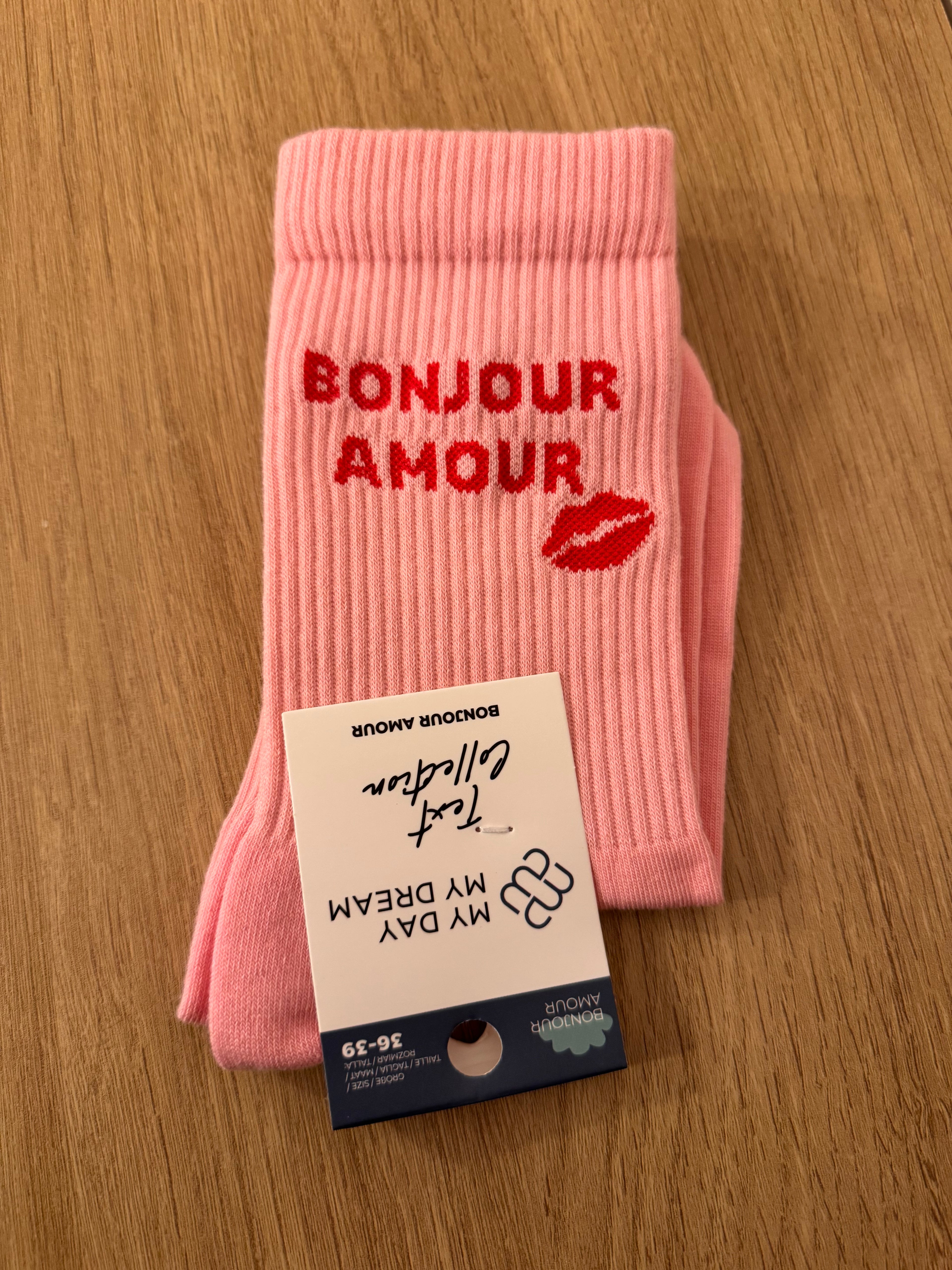 My Day My Dream Socken „Bonjour Amour“